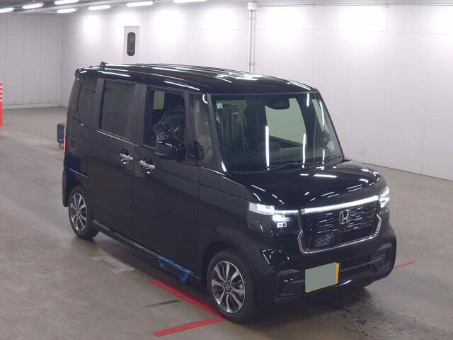 2026 Honda N-BOX Base grade Japan auction vehicle