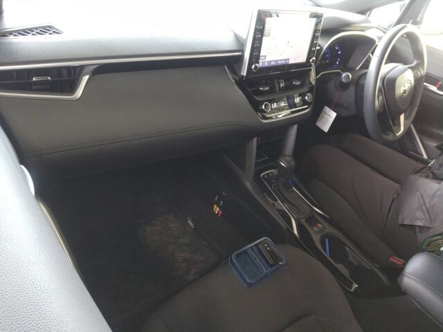 2023 Toyota Corolla Cross ハイブリッドS auction photo 3