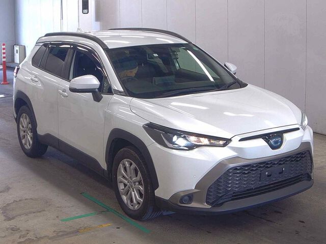 Japan Auction Vehicles 8 2023 Toyota Corolla Cross ハイブリッドS auction photo
