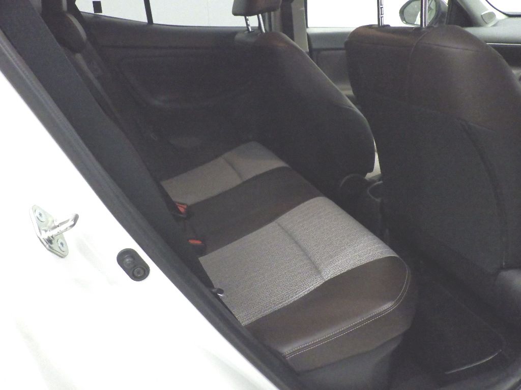 2022 Toyota Yaris Cross ハイブリッドZ auction photo 7