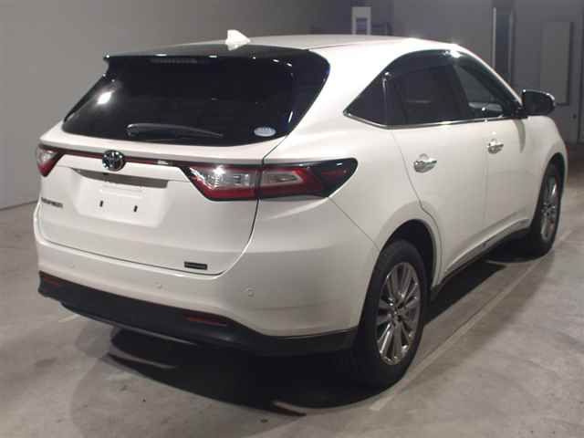 2019 Toyota Harrier premium auction photo 2