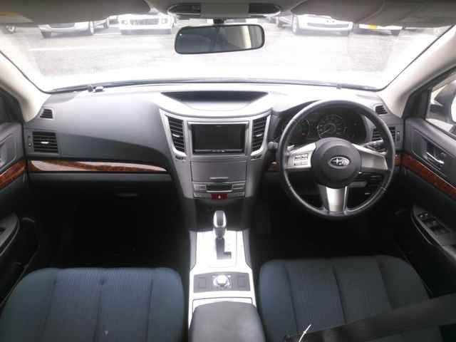 2009 Subaru Legacy 4WD 2.5GT L Package auction photo 8