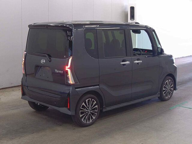 2025 Daihatsu Tanto Custom RS Limited auction photo 5