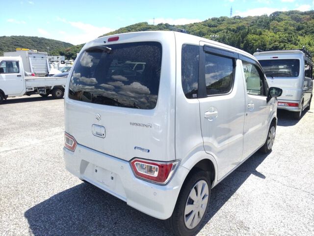 2022 Suzuki Wagon R ハイブリッドFX auction photo 5