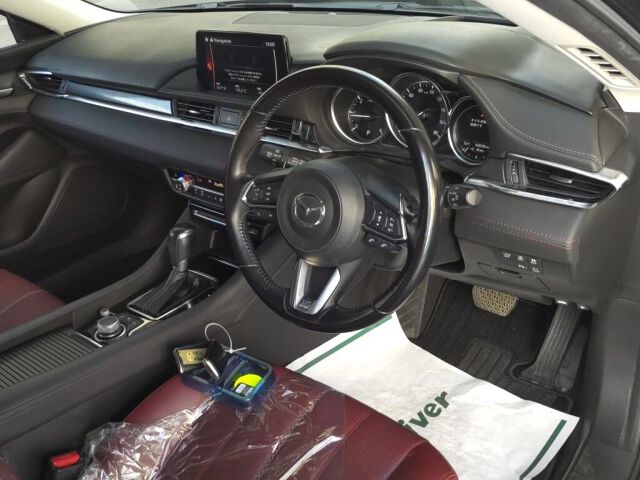2022 Mazda 6ワゴン XD Black Tone ED auction photo 3