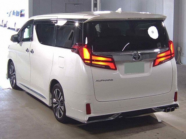 2022 Toyota Alphard 2.5S Cパッケージ auction photo 2