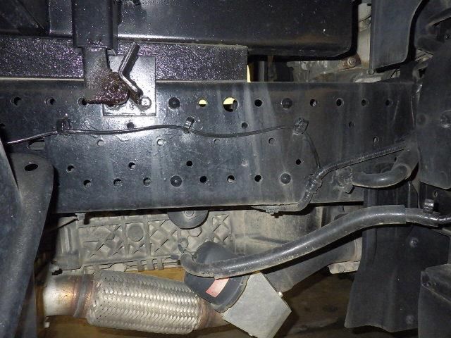 2009 Isuzu Elf dump auction photo 5