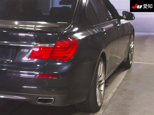 2012 BMW 7 Series 740i Mスポーツ auction photo 8