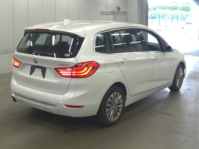 2019 BMW BMW 218 d G T ラグジュアリー auction photo 3