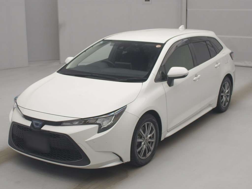 2021 Toyota Corolla Touring Hybrid S Japan auction vehicle