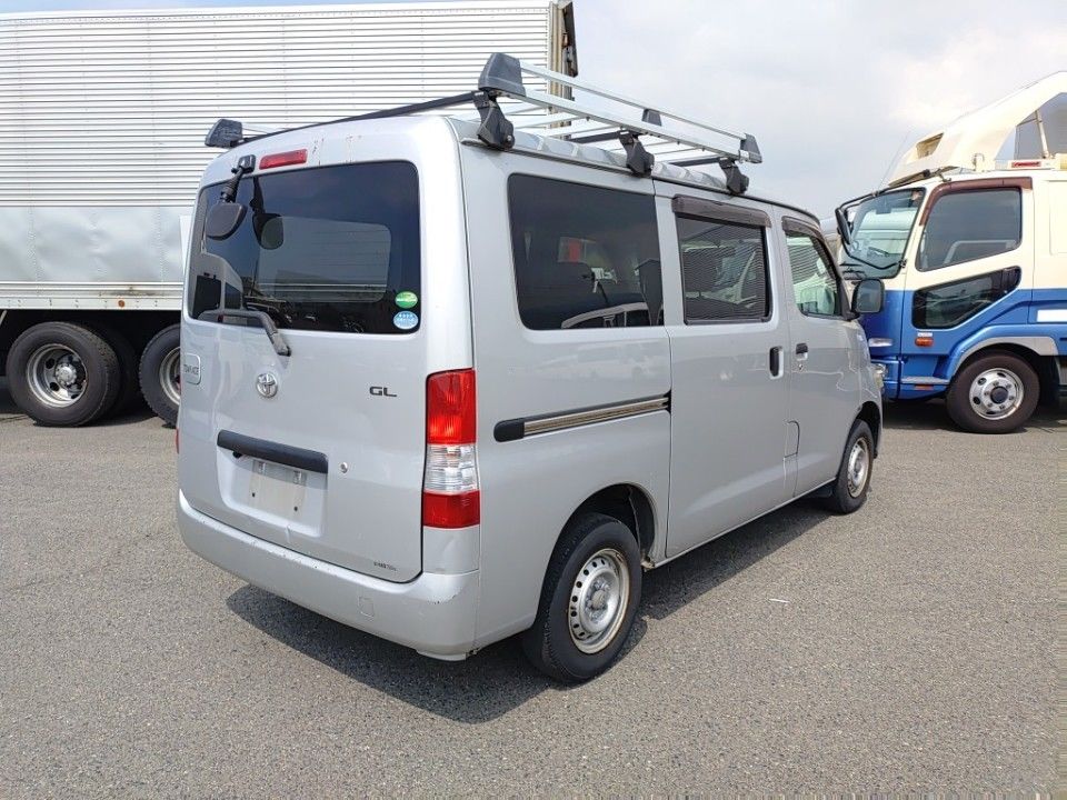 2018 Toyota TownAce auction photo 2