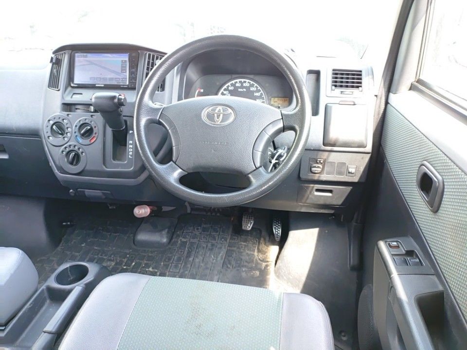 2018 Toyota TownAce auction photo 3