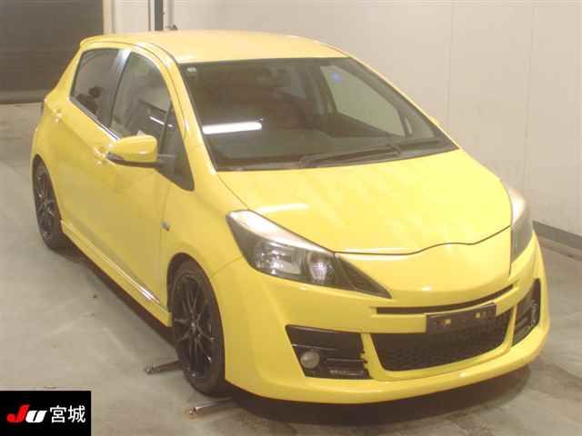 2014 Toyota Vitz G ́s Japan auction vehicle