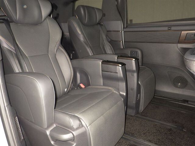 2024 Toyota Alphard Z auction photo 6