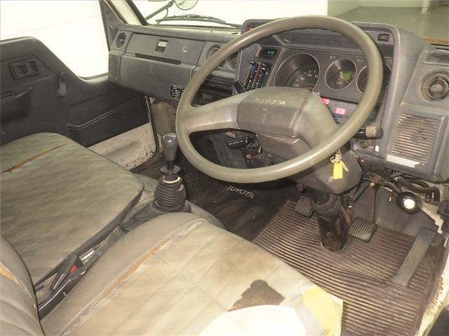 1994 Toyota Dyna dump auction photo 3
