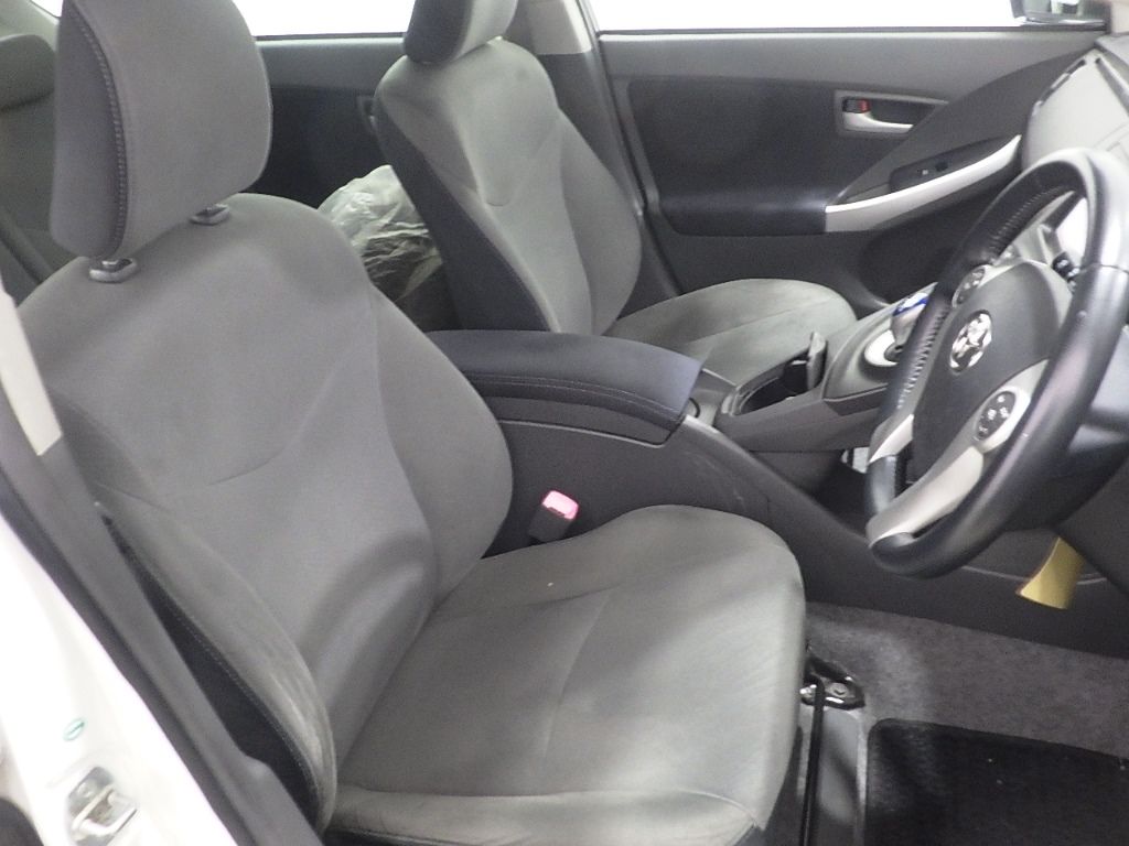 2011 Toyota Prius S LEDエディション auction photo 6