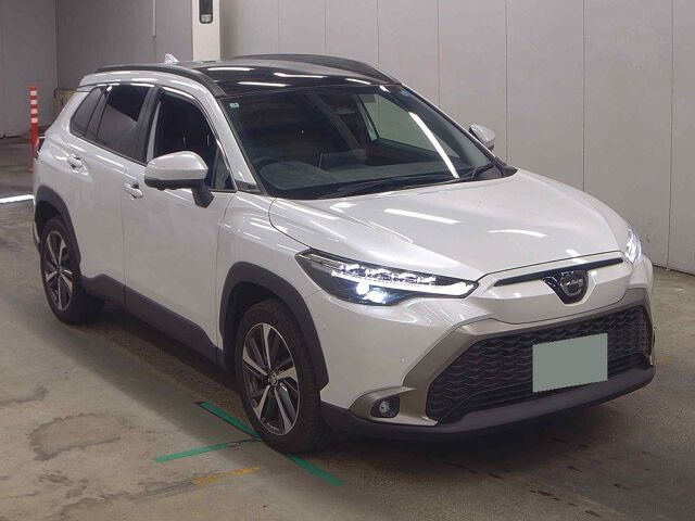 2025 Toyota Corolla Cross ハイブリッドZ Japan auction vehicle