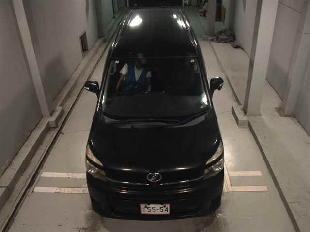 2011 Toyota Voxy X Lエディション auction photo 6