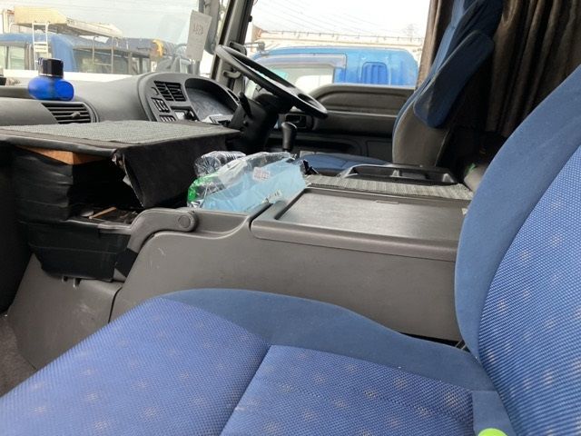 2012 Isuzu Giga アルミウイング auction photo 5