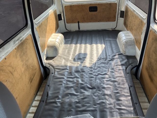 2020 Toyota Hiace バン DX auction photo 10