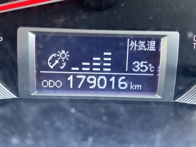 2020 Toyota Hiace バン DX auction photo 12