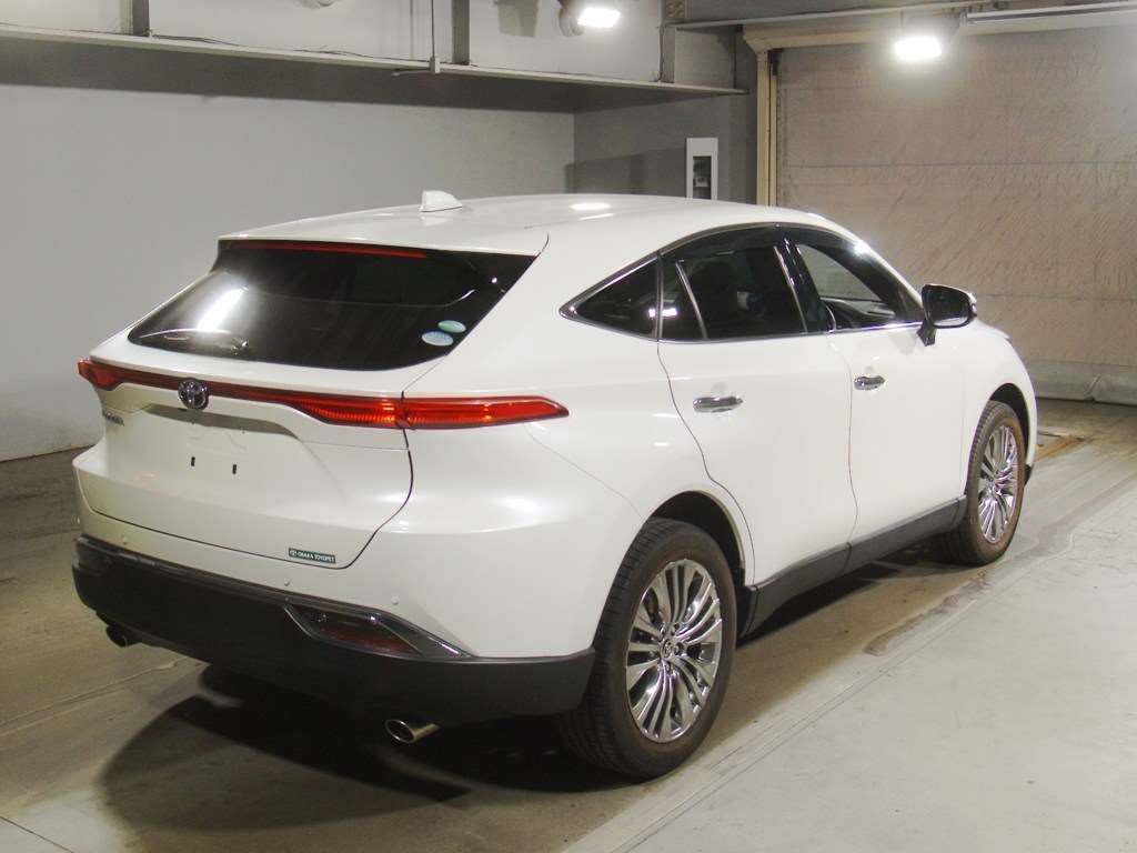 2021 Toyota Harrier Z auction photo 2