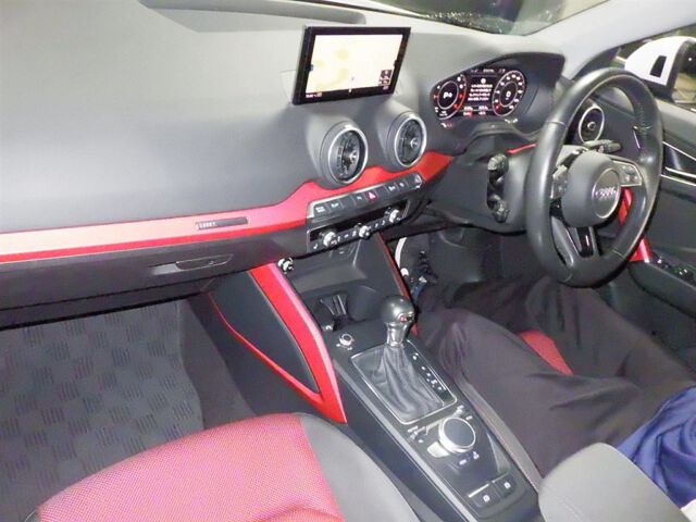 2018 Audi Q2 Hashtag Anniversary auction photo 3