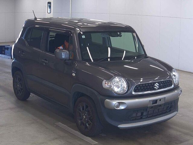 2019 Suzuki Xbee Hybrid MX Japan auction vehicle