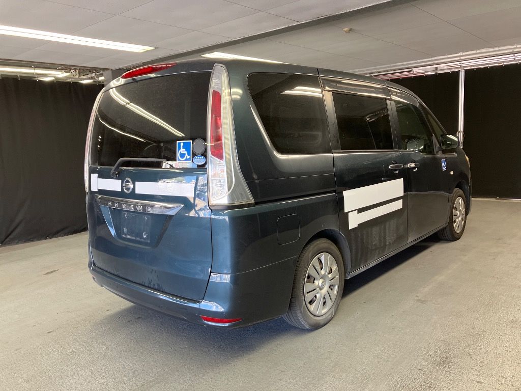 2012 Nissan Serena 車いす移動車 auction photo 4