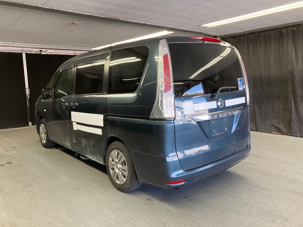 2012 Nissan Serena 車いす移動車 auction photo 2
