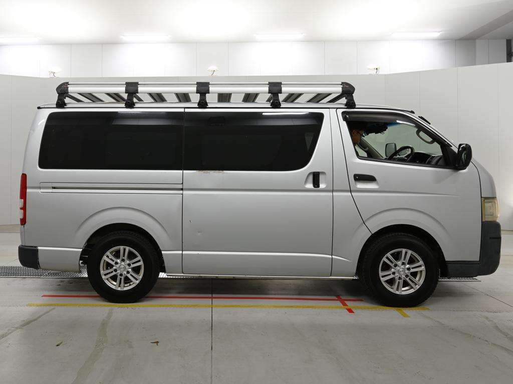 2010 Toyota Hiace ロングDX auction photo 3