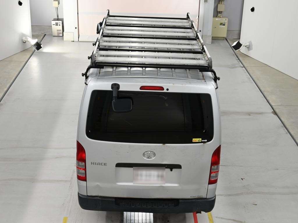2010 Toyota Hiace ロングDX auction photo 8