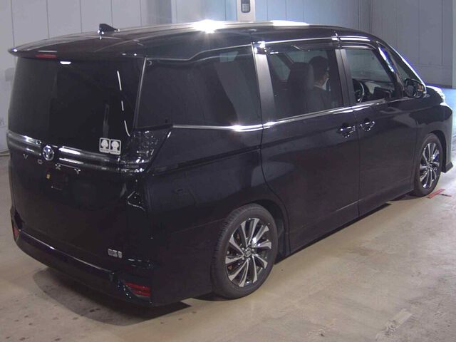 2023 Toyota Voxy Hybrid S-Z auction photo 5