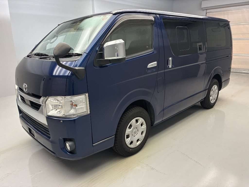 2021 Toyota Hiace ロングスーパーGL Japan auction vehicle