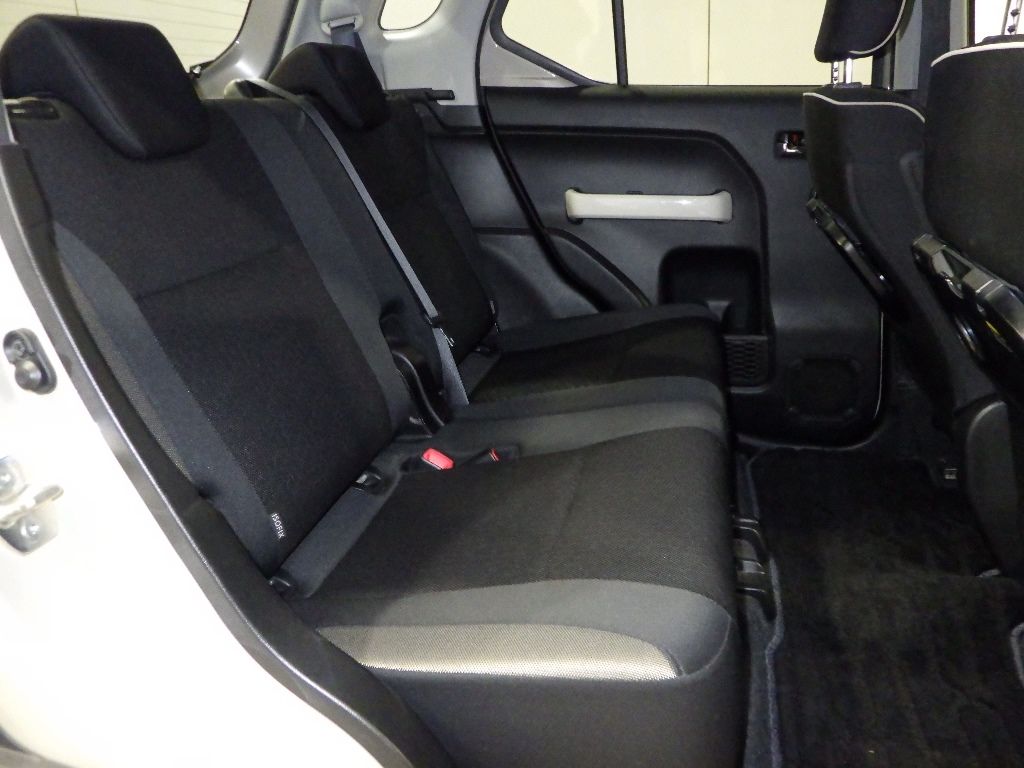 2018 Suzuki Xbee Hybrid MZ auction photo 7