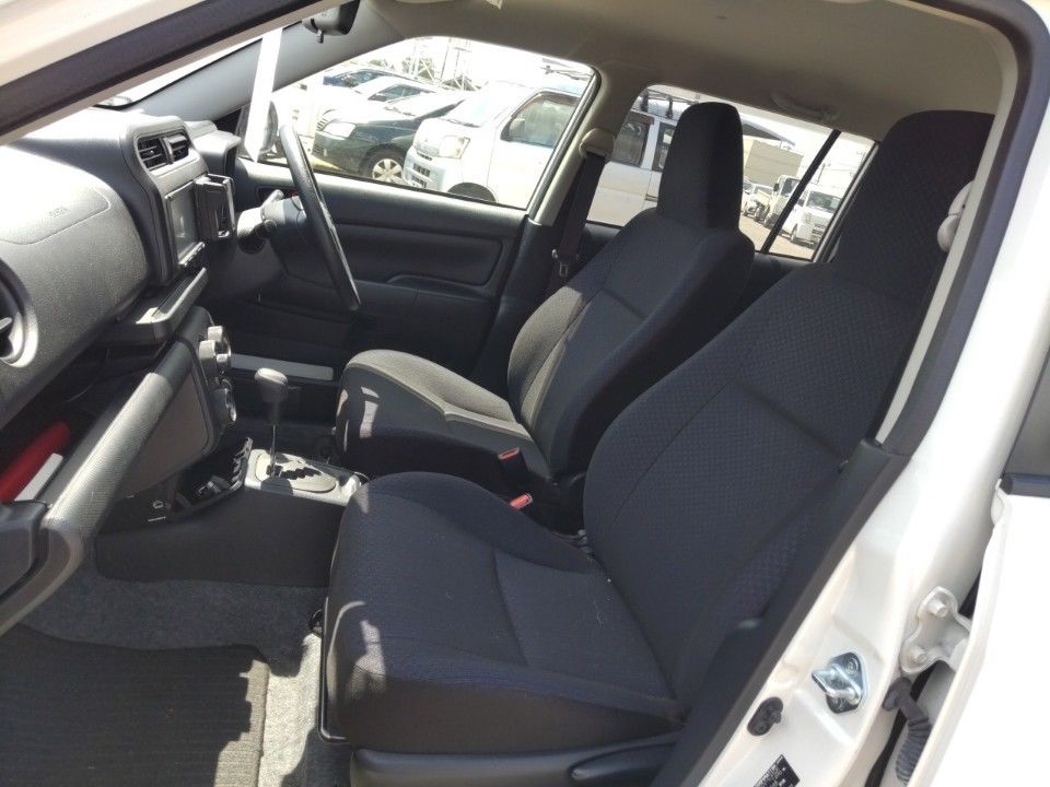 2021 Toyota Probox auction photo 16