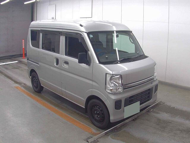 2019 Mitsubishi Minicab M 4WD Japan auction vehicle