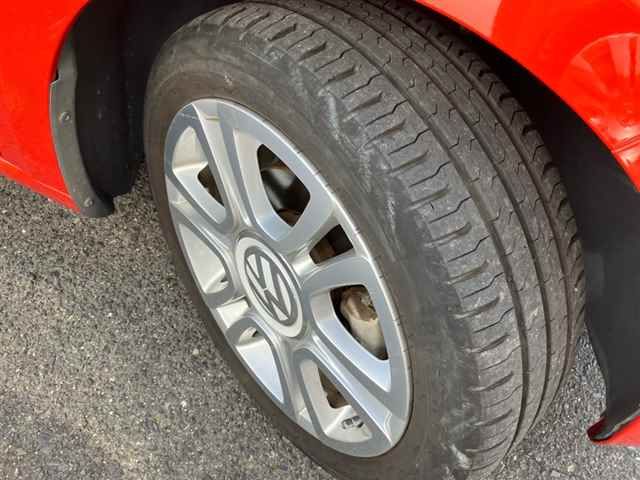 2014 Volkswagen VWアップ5HB auction photo 9