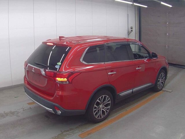 2017 Mitsubishi Outlander 20Gナビパッケージ auction photo 5