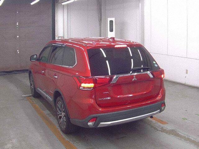 2017 Mitsubishi Outlander 20Gナビパッケージ auction photo 2