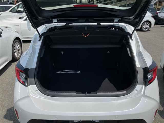 2023 Toyota Corolla Sport ハイブリッドG auction photo 10