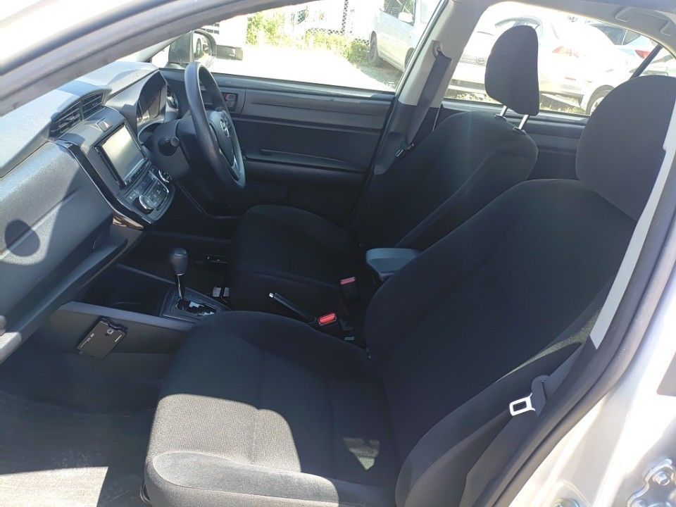 2019 Toyota カローラ アクシオ auction photo 16