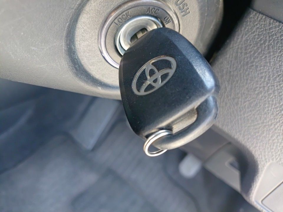 2019 Toyota カローラ アクシオ auction photo 15