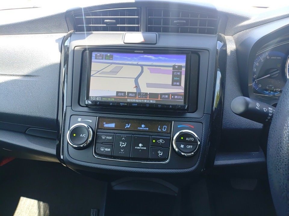 2019 Toyota カローラ アクシオ auction photo 11