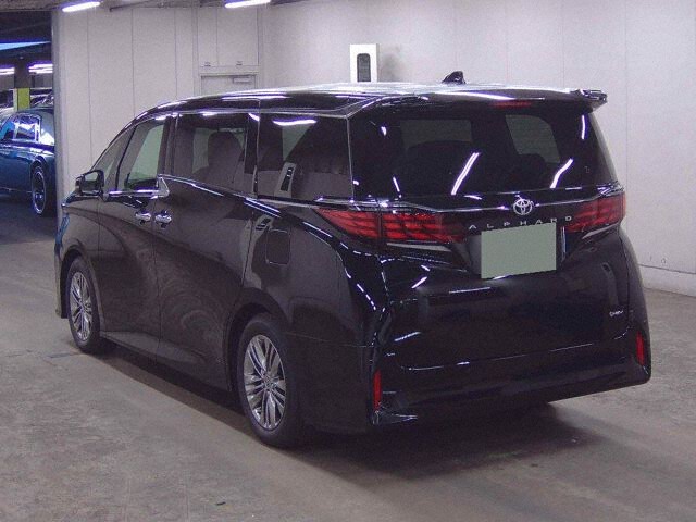 2026 Toyota Alphard Z auction photo 2