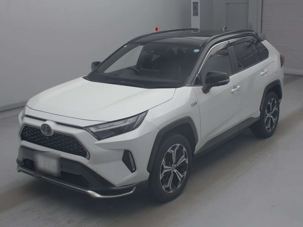 Japan Auction Vehicles 4 2023 Toyota RAV4 Z 4WD auction photo