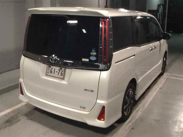2019 Toyota Noah Si WxBII auction photo 5