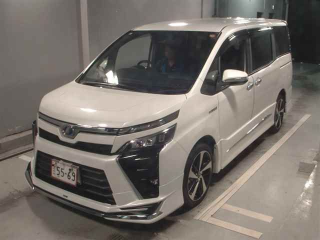 2017 Toyota Voxy ZS auction photo 4