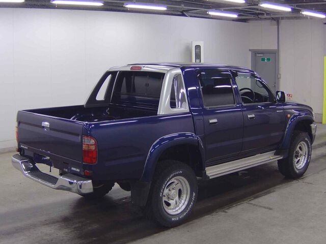 2003 Toyota Hilux WP Sports Pickup 4WD auction photo 5