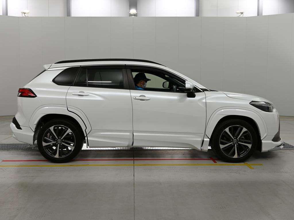 2023 Toyota Corolla Cross ハイブリッド Z auction photo 3